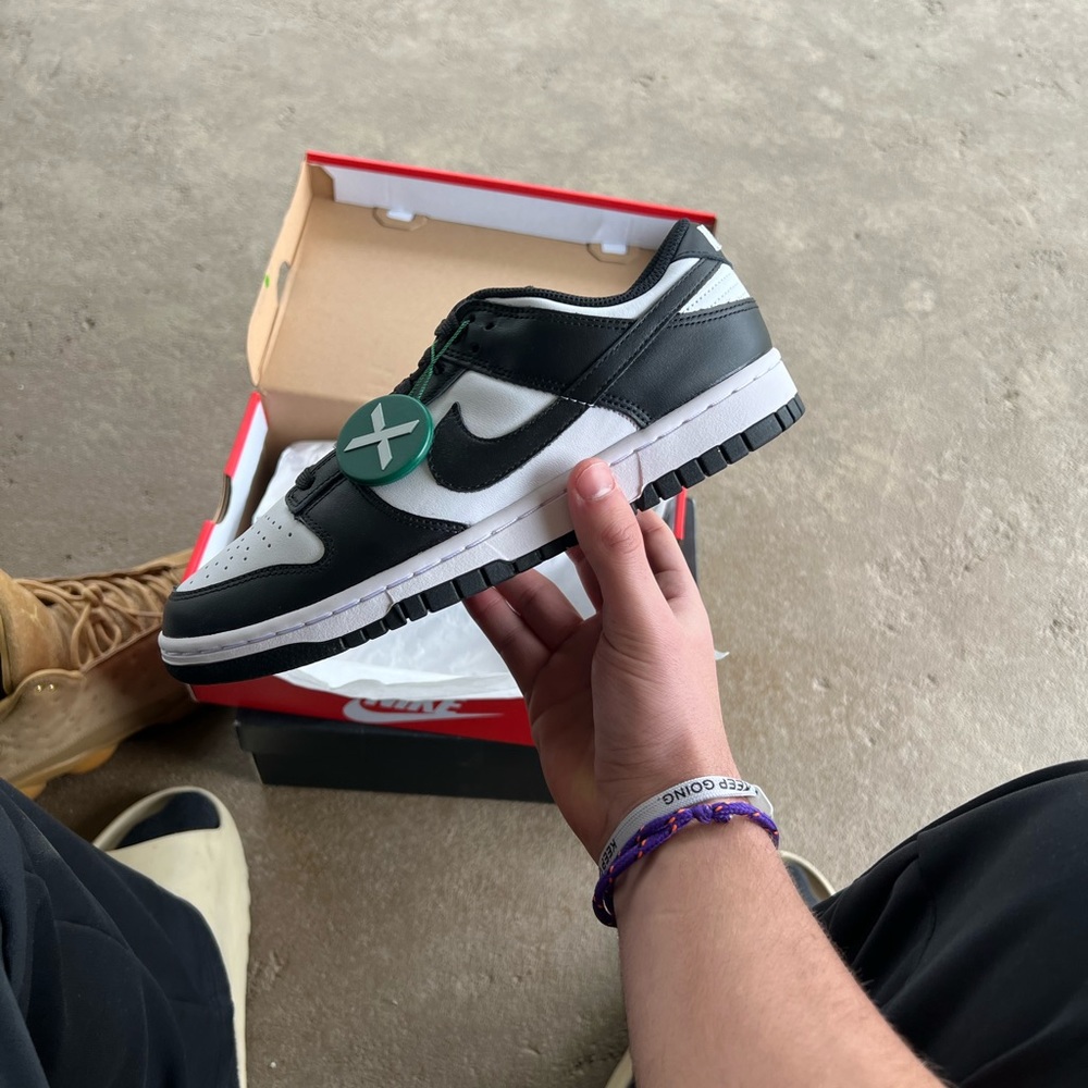 Woman’s Nike Dunk Low ‘Panda’